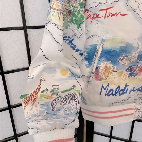 GAP Map Print Bomber Jacket - Picture 4 of 5